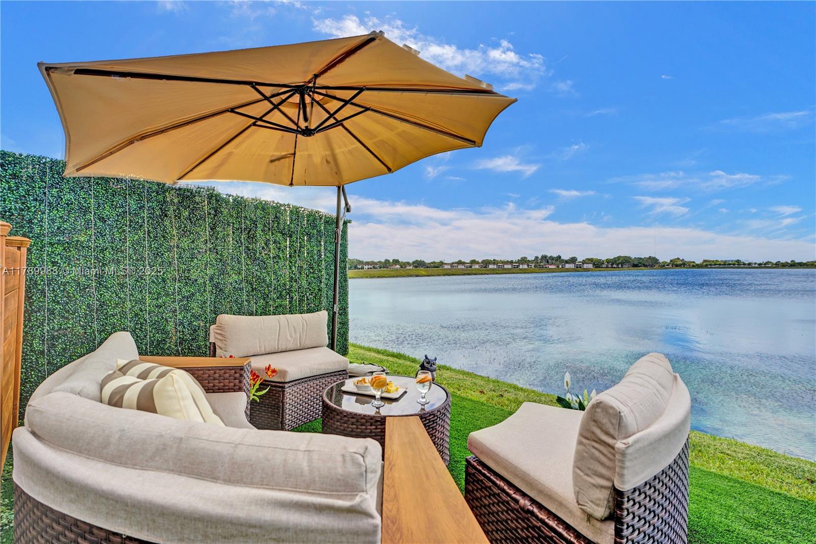 Miami, Florida, 33179, United States, 3 Bedrooms Bedrooms, ,3 BathroomsBathrooms,Residential,For Sale,1784236