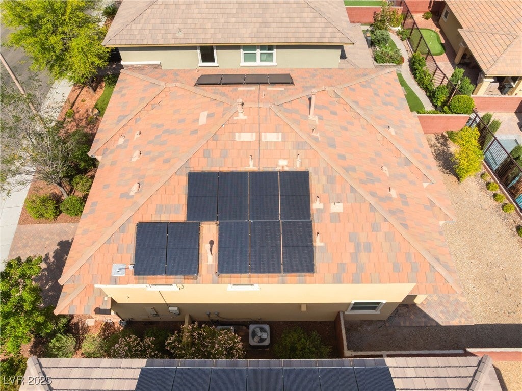 Las Vegas, Nevada, 89135, United States, 3 Bedrooms Bedrooms, ,3 BathroomsBathrooms,Residential,For Sale,1977771