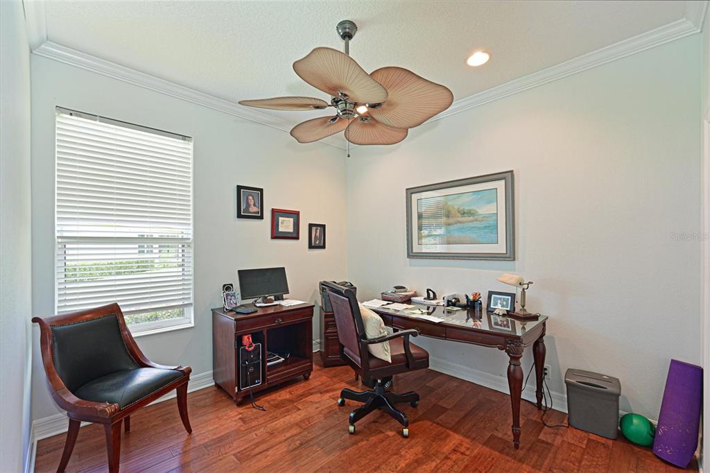 Bradenton, Florida, 34212, United States, 3 Bedrooms Bedrooms, ,2 BathroomsBathrooms,Residential,For Sale,1906883
