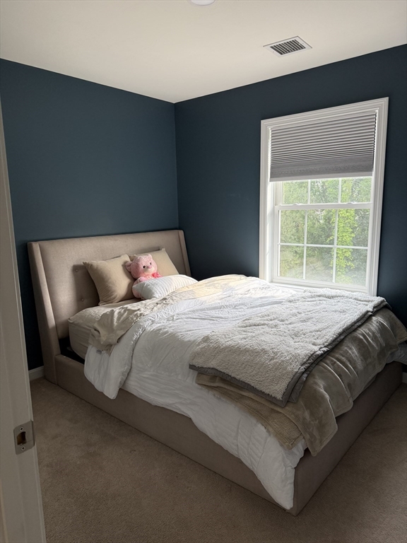 Raynham, Massachusetts, 02767, United States, 4 Bedrooms Bedrooms, ,3 BathroomsBathrooms,Residential,For Sale,1927806
