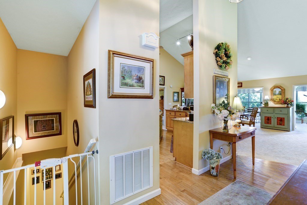 Young Harris, Georgia, 30582, United States, 3 Bedrooms Bedrooms, ,3 BathroomsBathrooms,Residential,For Sale,1979035