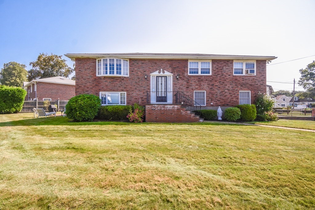 Nahant, Massachusetts, 01908, United States, 4 Bedrooms Bedrooms, ,3 BathroomsBathrooms,Residential,For Sale,1943119