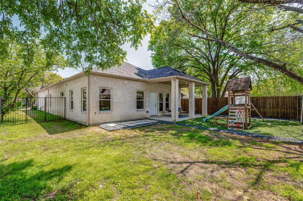 Mckinney, Texas, 75069, United States, 4 Bedrooms Bedrooms, ,3 BathroomsBathrooms,Residential,For Sale,1836335