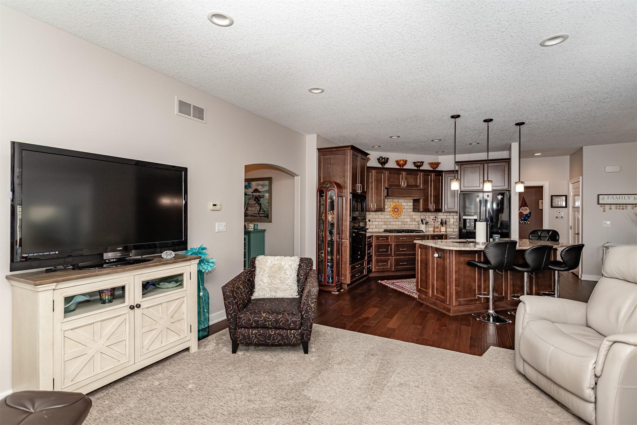 Huxley, Iowa, 50124, United States, 3 Bedrooms Bedrooms, ,4 BathroomsBathrooms,Residential,For Sale,1975507