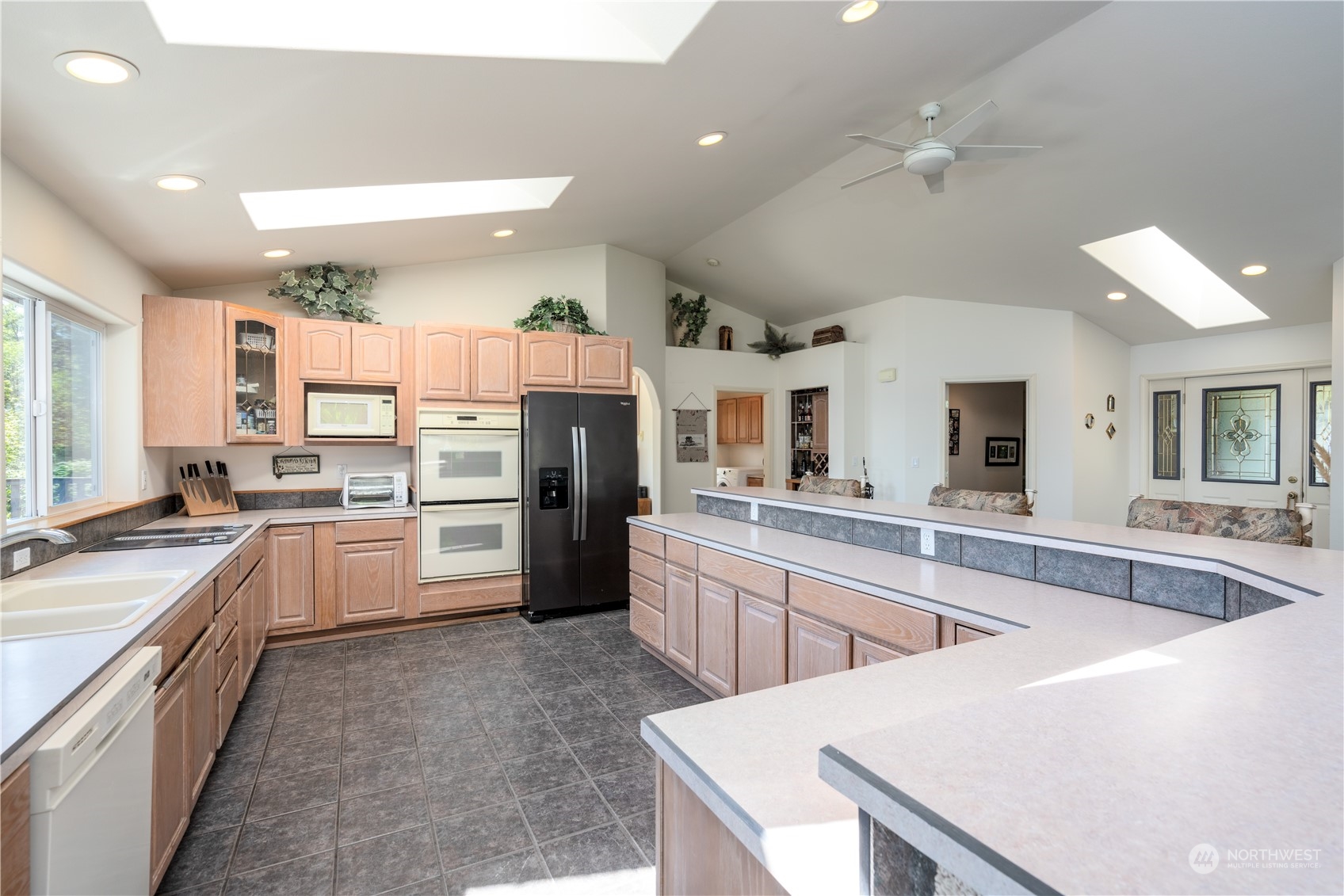 Hat Island, Washington, 98206, United States, 3 Bedrooms Bedrooms, ,1 BathroomBathrooms,Residential,For Sale,1928983
