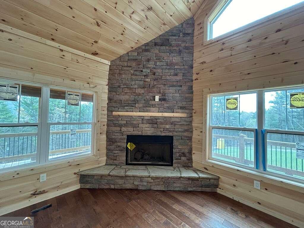 Mineral Bluff, Georgia, 30559, United States, 3 Bedrooms Bedrooms, ,3 BathroomsBathrooms,Residential,For Sale,1858884