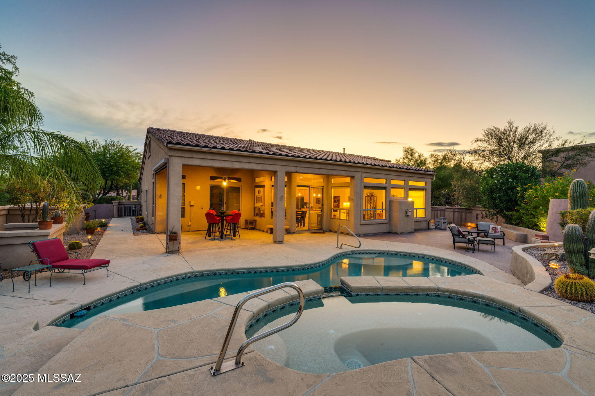 Oro Valley, Arizona, 85755, United States, 3 Bedrooms Bedrooms, ,2 BathroomsBathrooms,Residential,For Sale,1919656