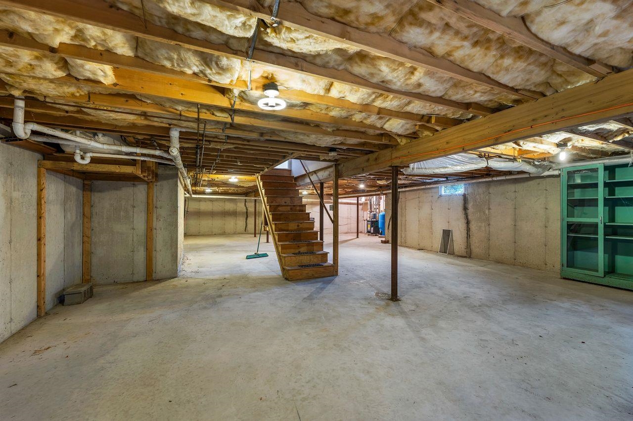 Seabrook, New Hampshire, 03874, United States, 3 Bedrooms Bedrooms, ,2 BathroomsBathrooms,Residential,For Sale,1986462