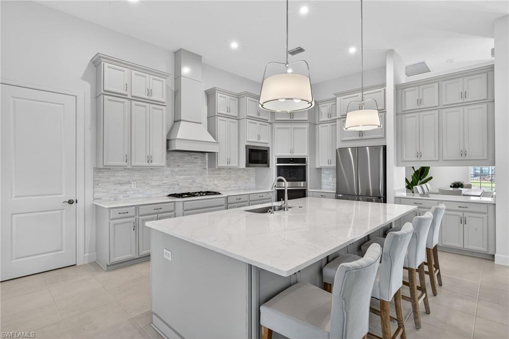 FORT MYERS, Florida, 33913, United States, 4 Bedrooms Bedrooms, ,6 BathroomsBathrooms,Residential,For Sale,2005098