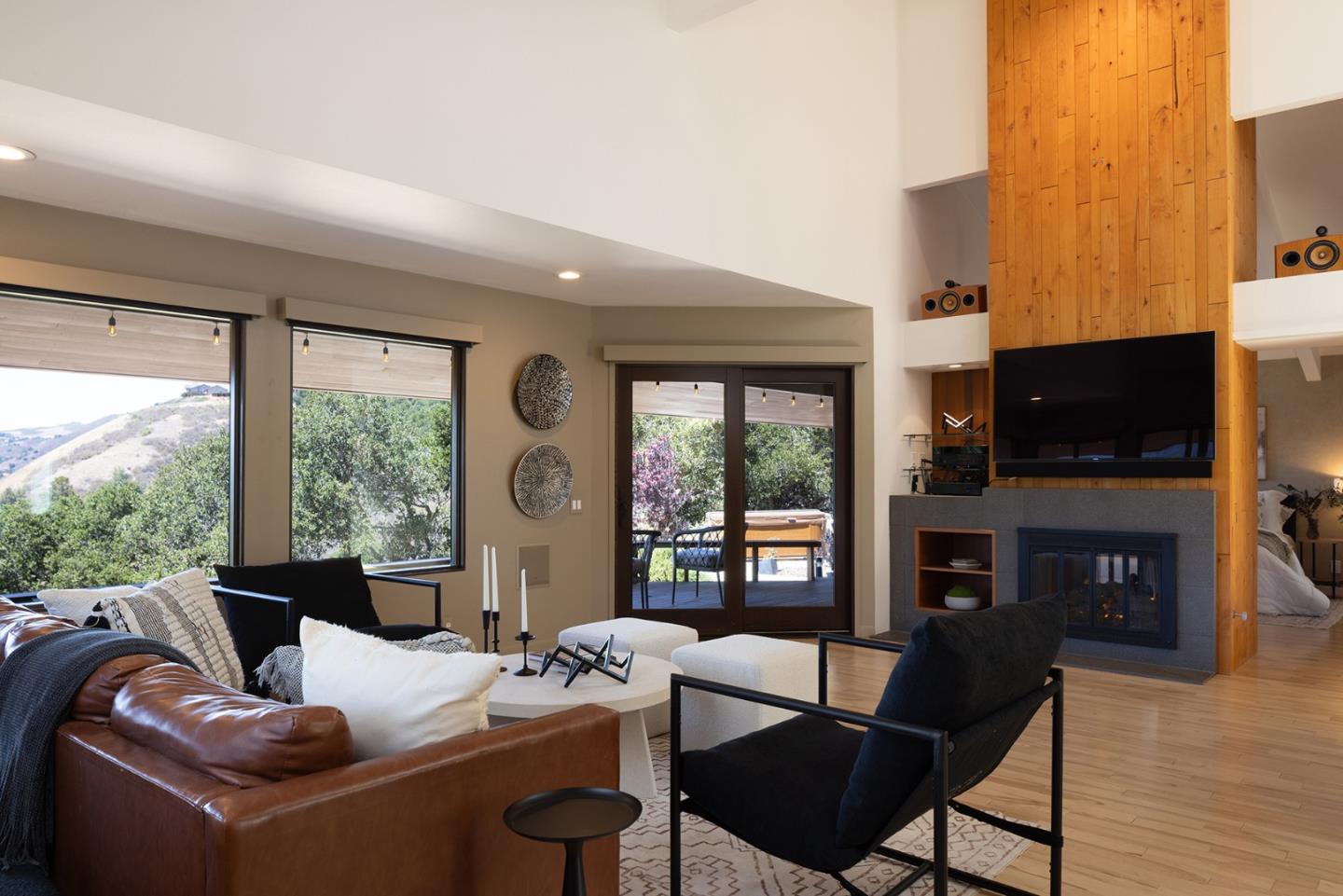 Carmel Valley, California, 93924, United States, 2 Bedrooms Bedrooms, ,2 BathroomsBathrooms,Residential,For Sale,1907562
