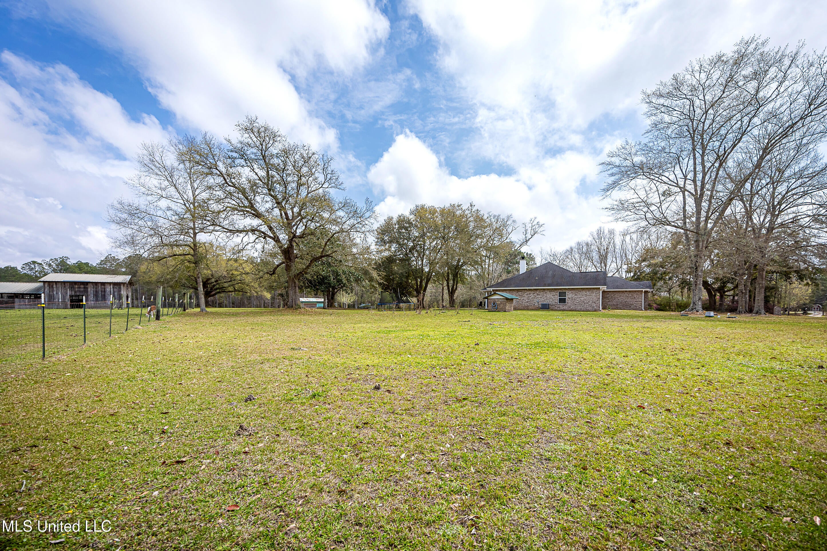 Vancleave, Mississippi, 39565, United States, 4 Bedrooms Bedrooms, ,2 BathroomsBathrooms,Residential,For Sale,1927401