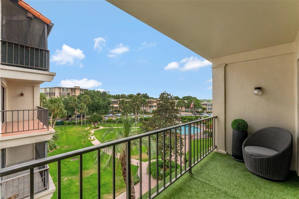 Winter Park, Florida, 32789, United States, 2 Bedrooms Bedrooms, ,1 BathroomBathrooms,Residential,For Sale,1794385