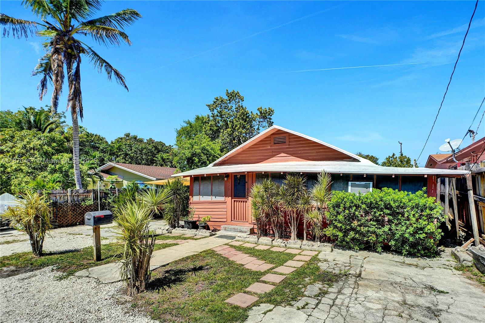 Miami, Florida, 33137, United States, 3 Bedrooms Bedrooms, ,2 BathroomsBathrooms,Residential,For Sale,1950429