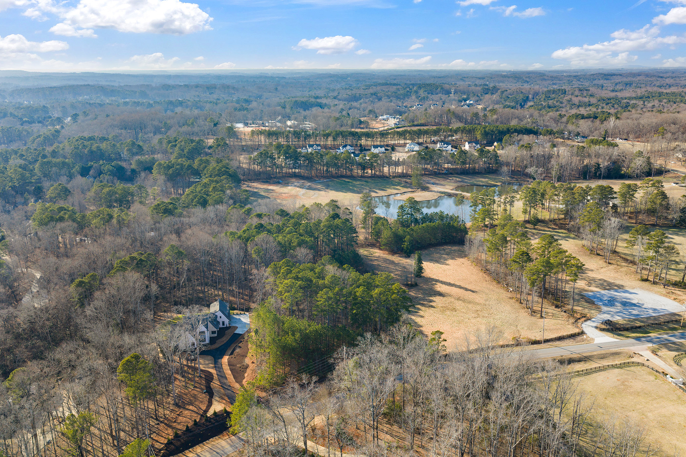 Timeless Craftsmanship in Gated Estate on Over Two Private Acres - 物件實景