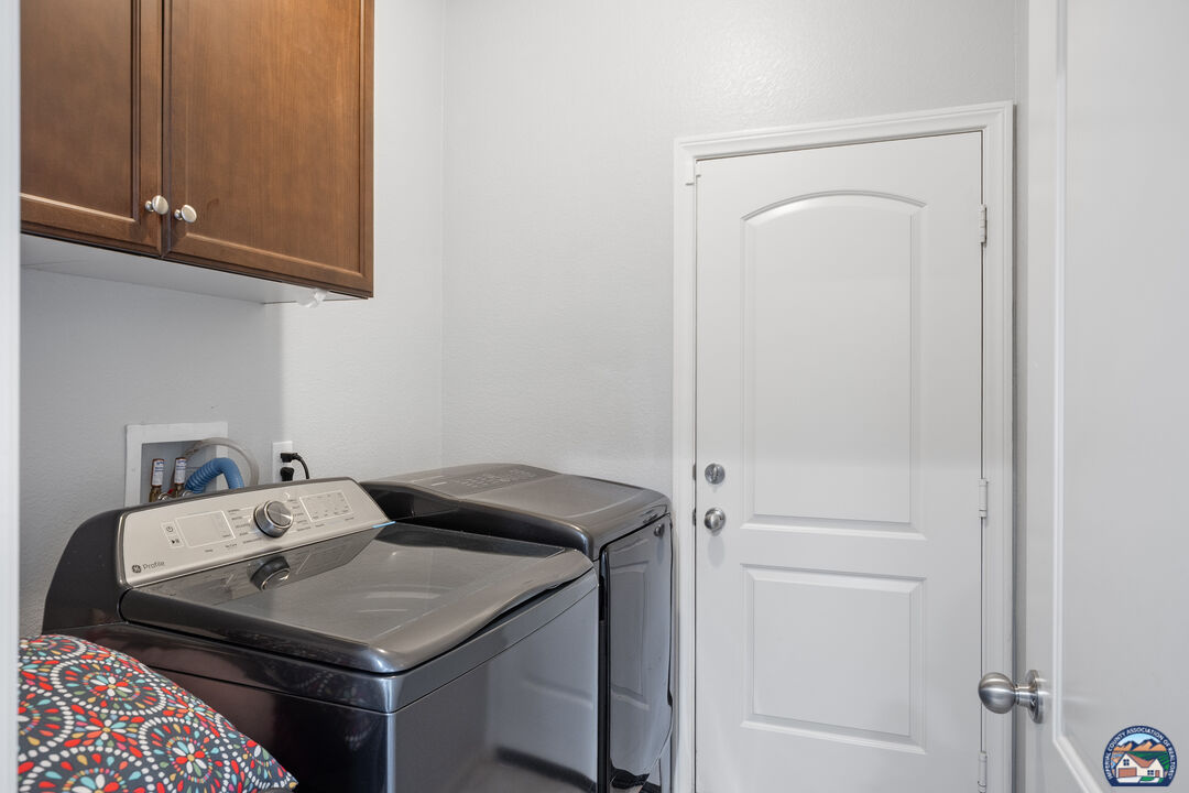 Imperial, California, 92251, United States, 4 Bedrooms Bedrooms, ,2 BathroomsBathrooms,Residential,For Sale,1969565