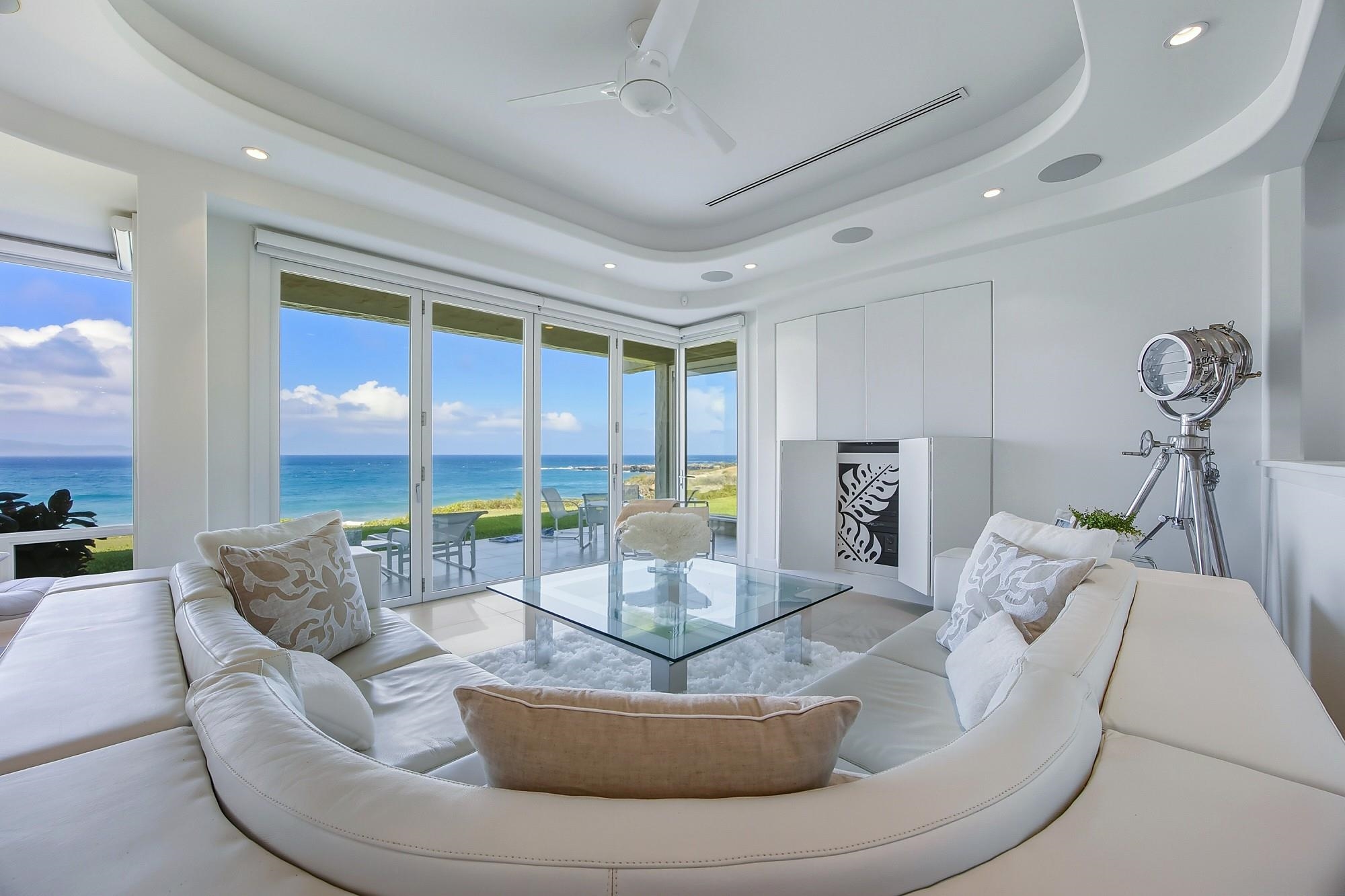 Lahaina, Hawaii, 96761, United States, 2 Bedrooms Bedrooms, ,3 BathroomsBathrooms,Residential,For Sale,1998478