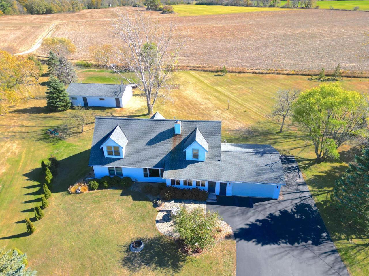 Brussels, Wisconsin, 54204, United States, 4 Bedrooms Bedrooms, ,3 BathroomsBathrooms,Residential,For Sale,1837753