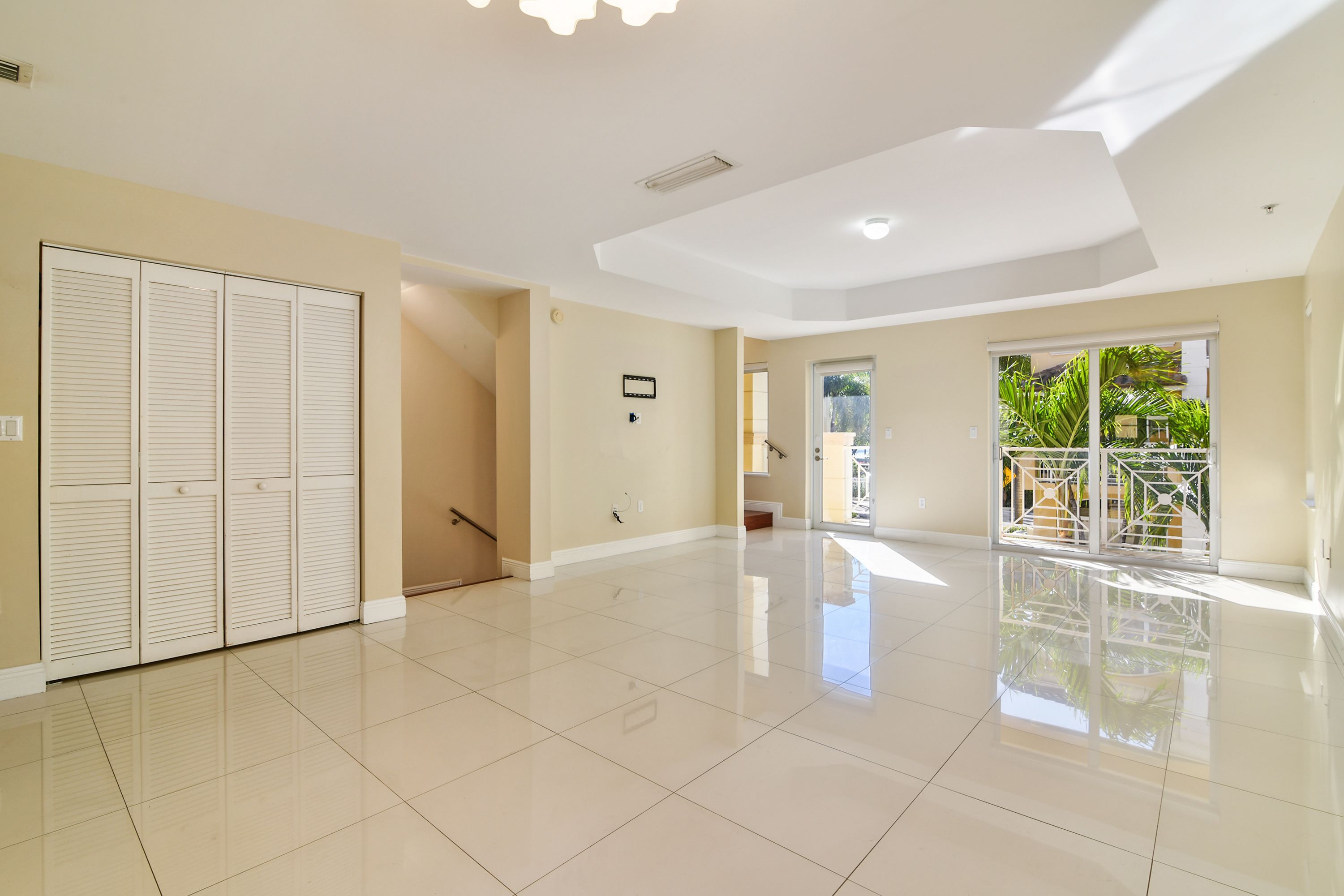  2707 NE 184th Ter, Aventura, FL, 33160 - 物件實景