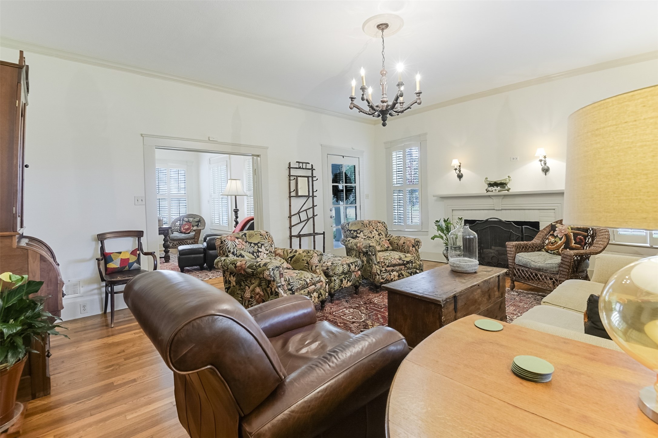 Waxahachie, Texas, 75165, United States, 5 Bedrooms Bedrooms, ,4 BathroomsBathrooms,Residential,For Sale,1940527