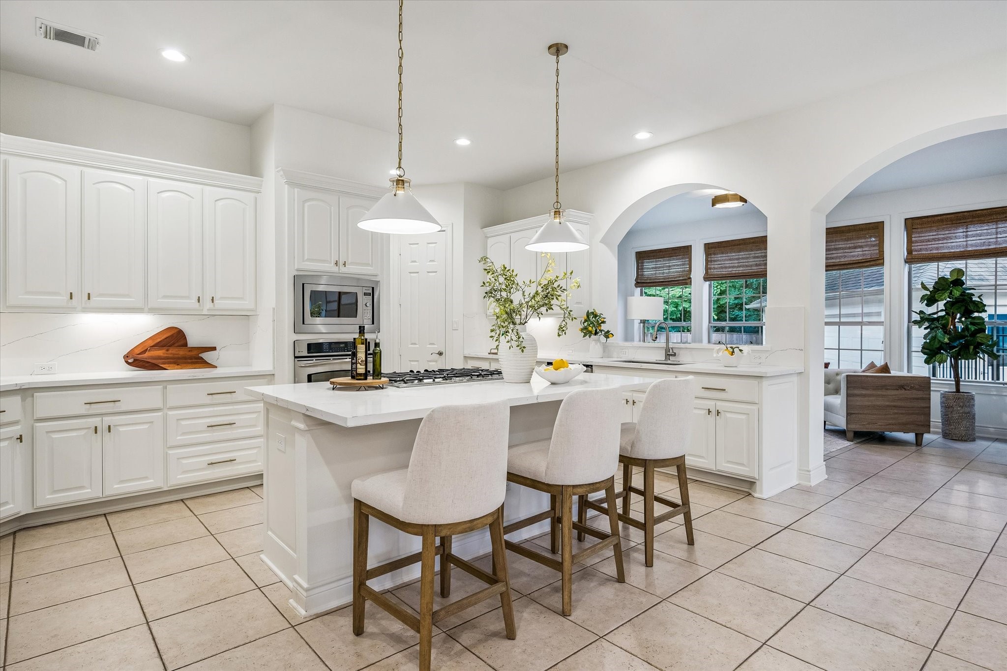  814 Atwell Street - 物件實景