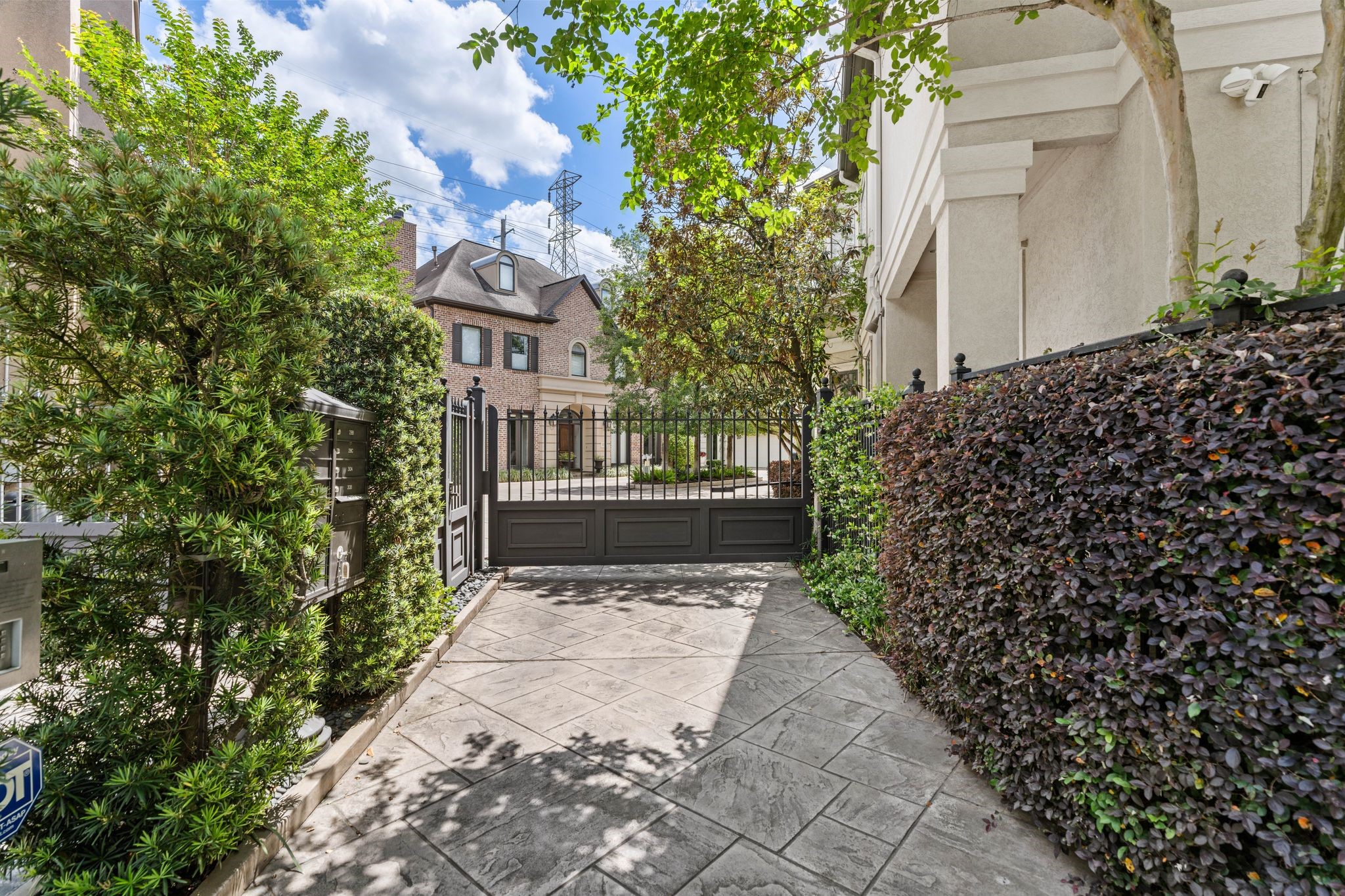  30 Hackberry Lane A - 物件實景