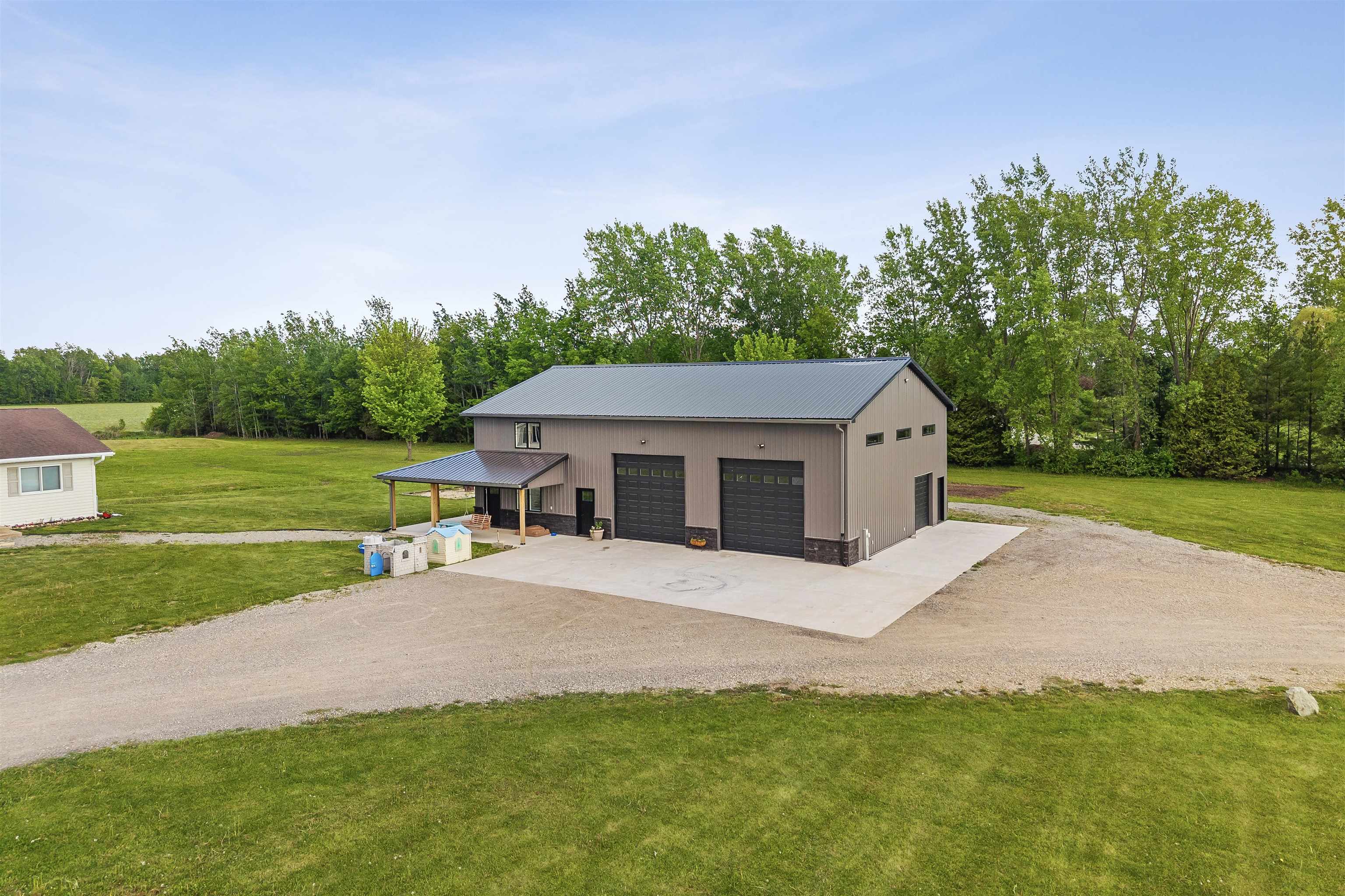 De Pere, Wisconsin, 54115-9006, United States, 4 Bedrooms Bedrooms, ,3 BathroomsBathrooms,Residential,For Sale,2048698