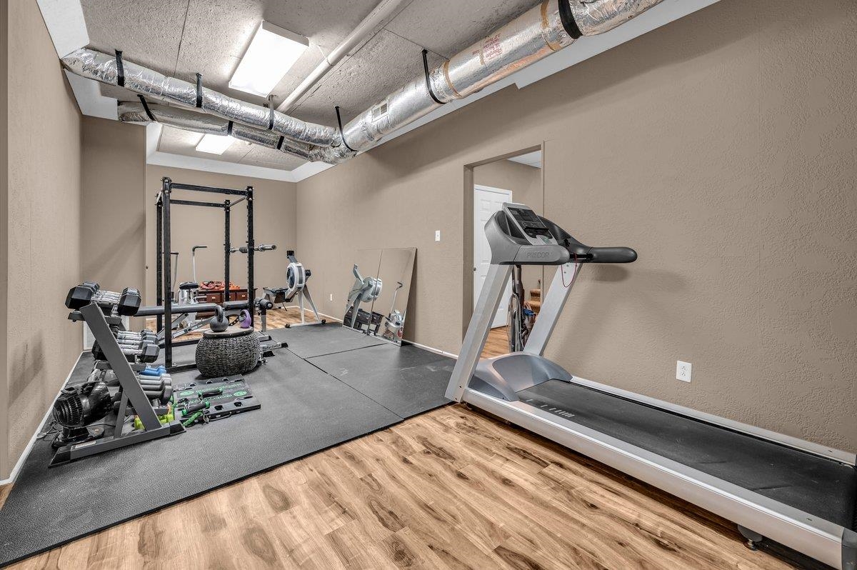 Landrum, South Carolina, 29356, United States, 5 Bedrooms Bedrooms, ,4 BathroomsBathrooms,Residential,For Sale,1990199