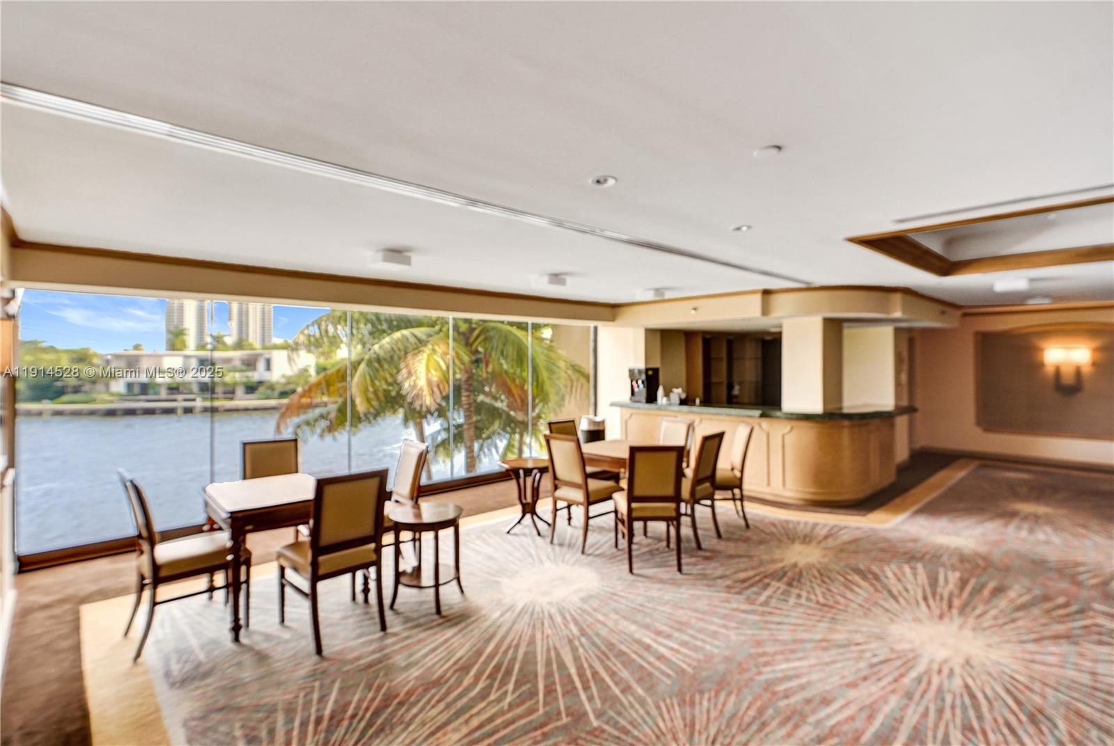 Aventura, Florida, 33180, United States, 2 Bedrooms Bedrooms, ,2 BathroomsBathrooms,Residential,For Sale,1994383