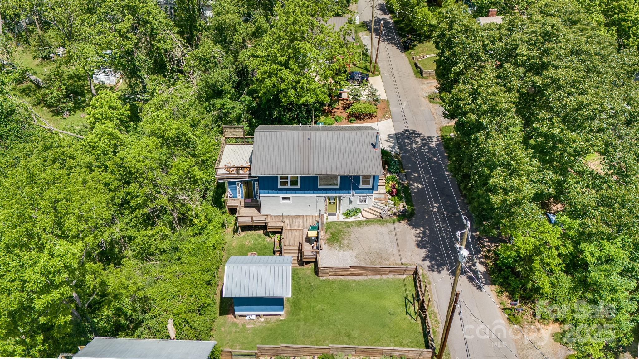 Asheville, North Carolina, 28804, United States, 4 Bedrooms Bedrooms, ,2 BathroomsBathrooms,Residential,For Sale,1944815
