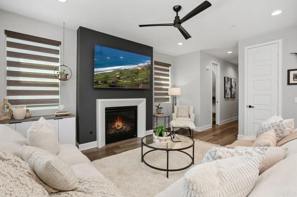 Carlsbad, California, 92010, United States, 3 Bedrooms Bedrooms, ,3 BathroomsBathrooms,Residential,For Sale,1942261