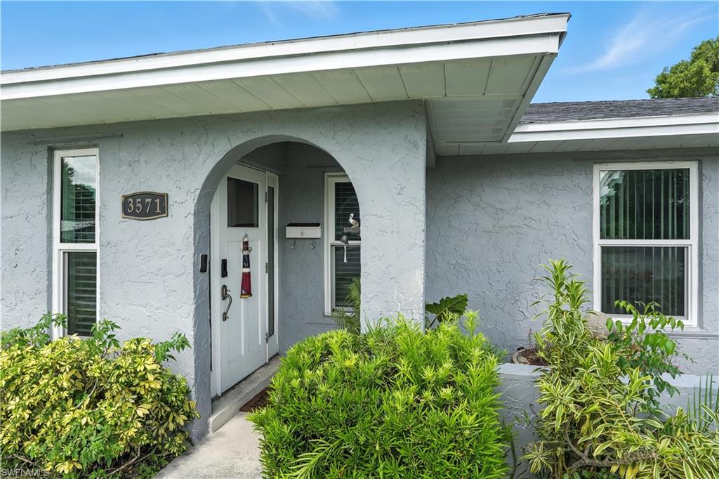 Naples, Florida, 34105, United States, 3 Bedrooms Bedrooms, ,2 BathroomsBathrooms,Residential,For Sale,1898311