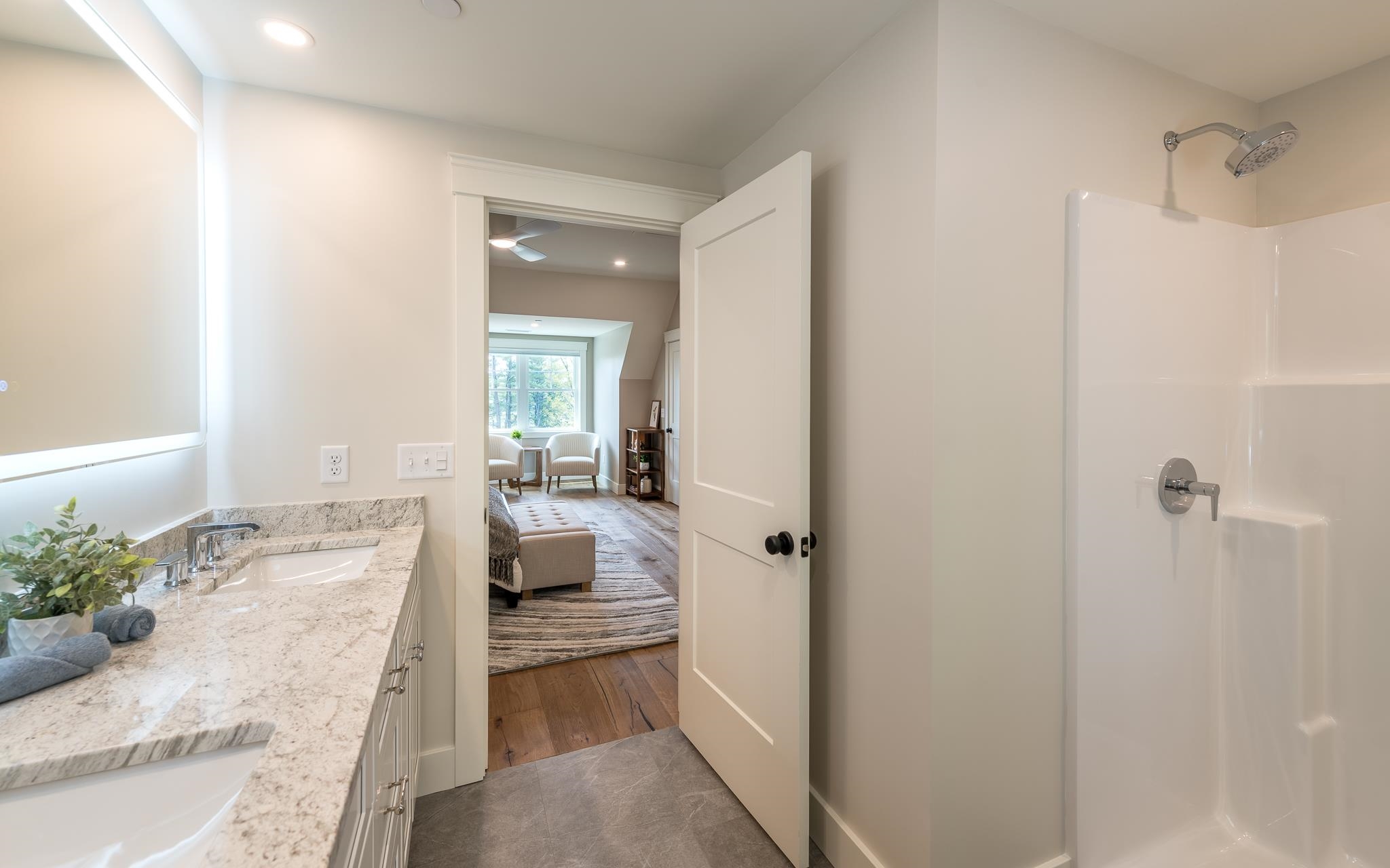 Laconia, New Hampshire, 03246, United States, 3 Bedrooms Bedrooms, ,2 BathroomsBathrooms,Residential,For Sale,1838158