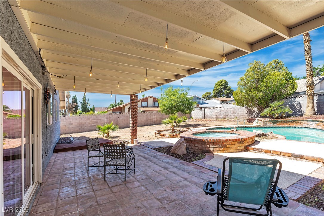 Las Vegas, Nevada, 89146, United States, 4 Bedrooms Bedrooms, ,2 BathroomsBathrooms,Residential,For Sale,1901179