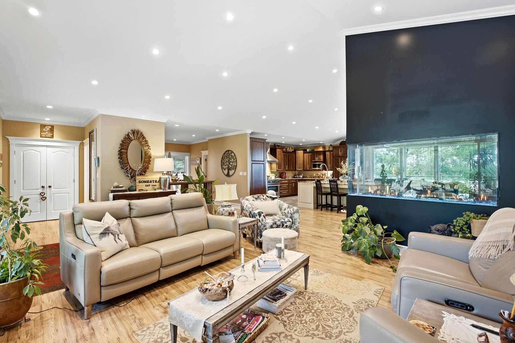  Exceptional Waterfront Estate - 物件實景