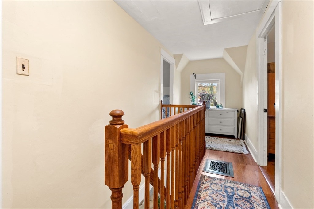 Merrimac, Massachusetts, 01860, United States, 4 Bedrooms Bedrooms, ,2 BathroomsBathrooms,Residential,For Sale,1988348