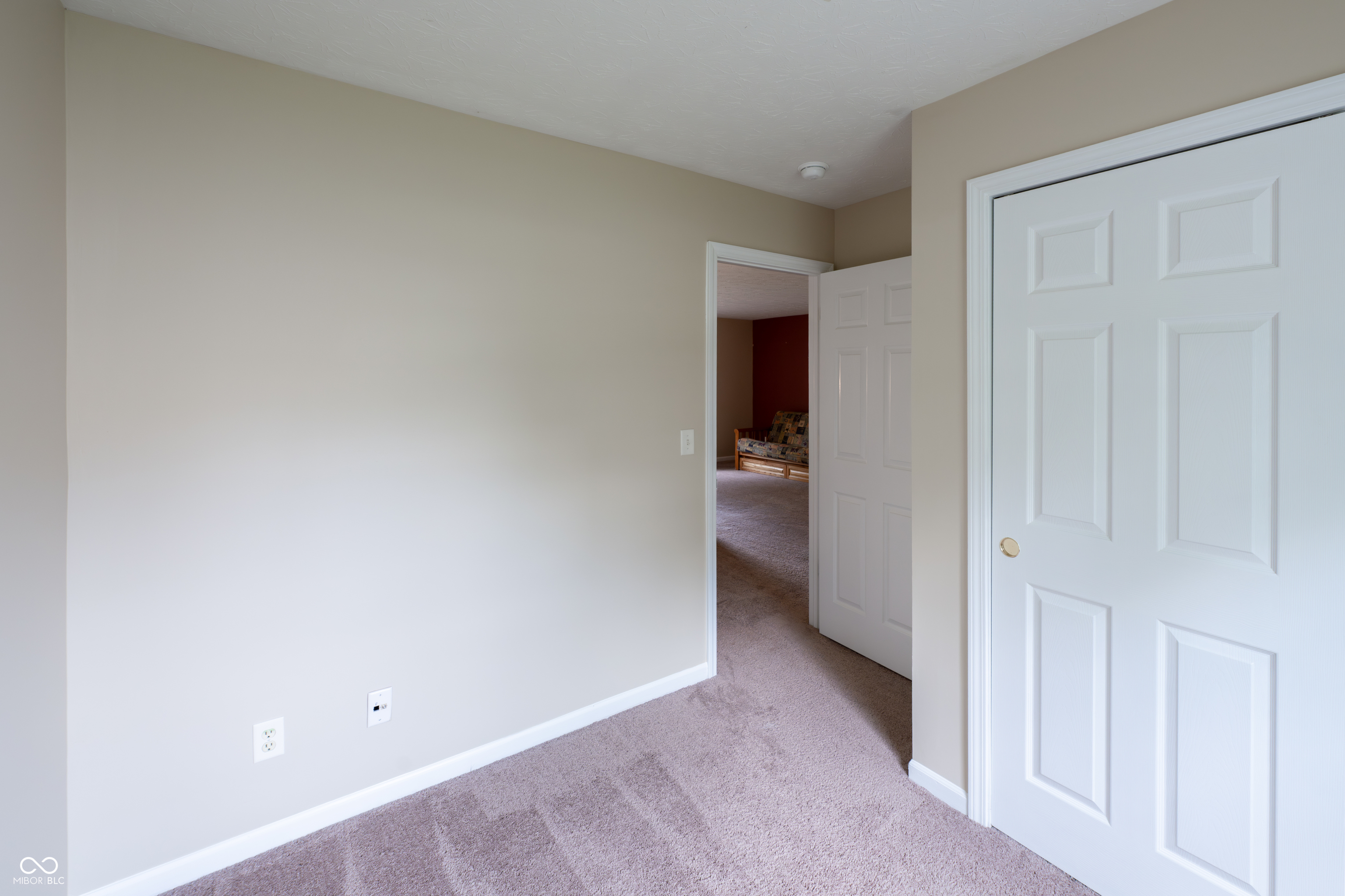 Carmel, Indiana, 46033, United States, 4 Bedrooms Bedrooms, ,4 BathroomsBathrooms,Residential,For Sale,1975371