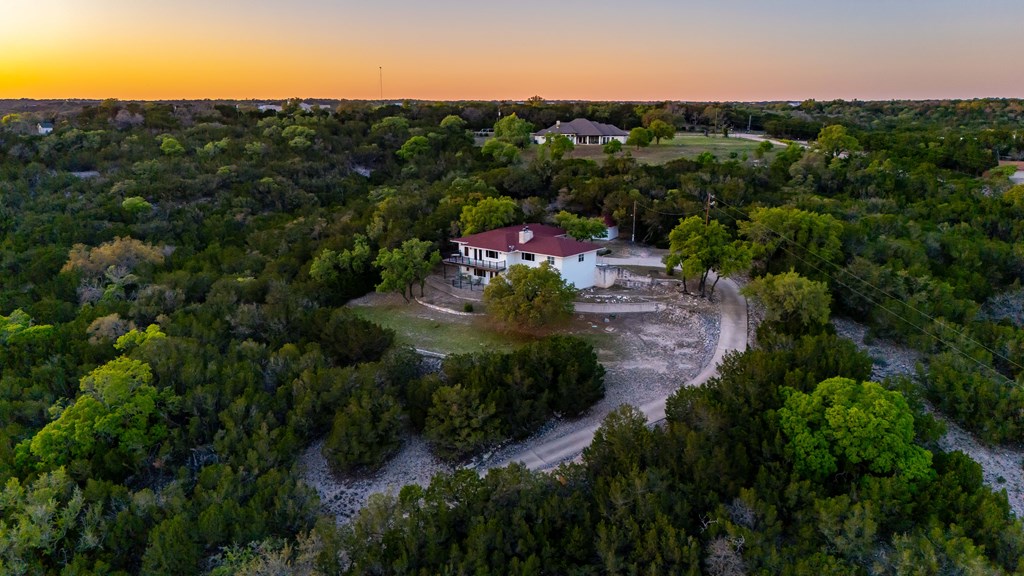 Kerrville, Texas, 78028, United States, 4 Bedrooms Bedrooms, ,4 BathroomsBathrooms,Residential,For Sale,1921517