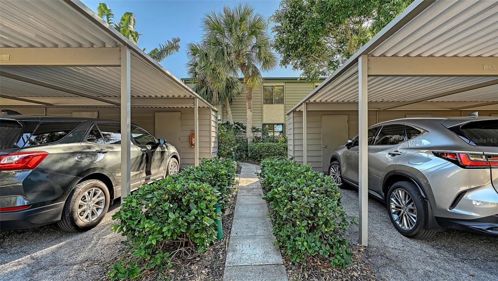 Sarasota, Florida, 34231, United States, 2 Bedrooms Bedrooms, ,2 BathroomsBathrooms,Residential,For Sale,1995583