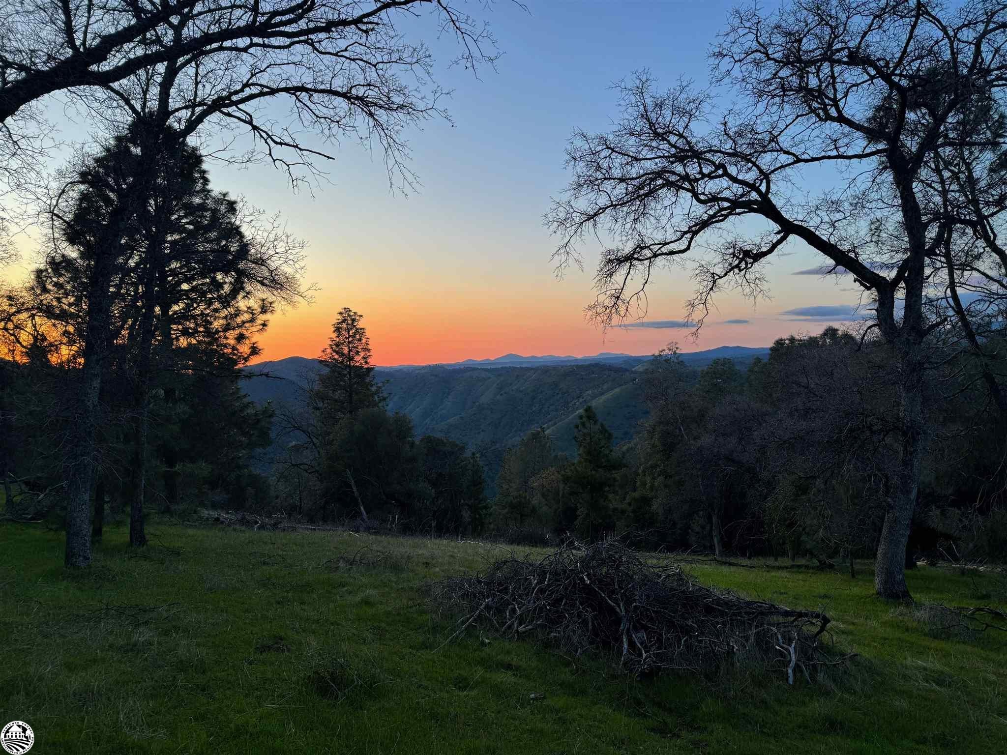 16551 Wards Ferry, Big Oak Flat, California, 95305, United States, 2 Bedrooms Bedrooms, ,2 BathroomsBathrooms,Residential,For Sale,16551 Wards Ferry,1619355