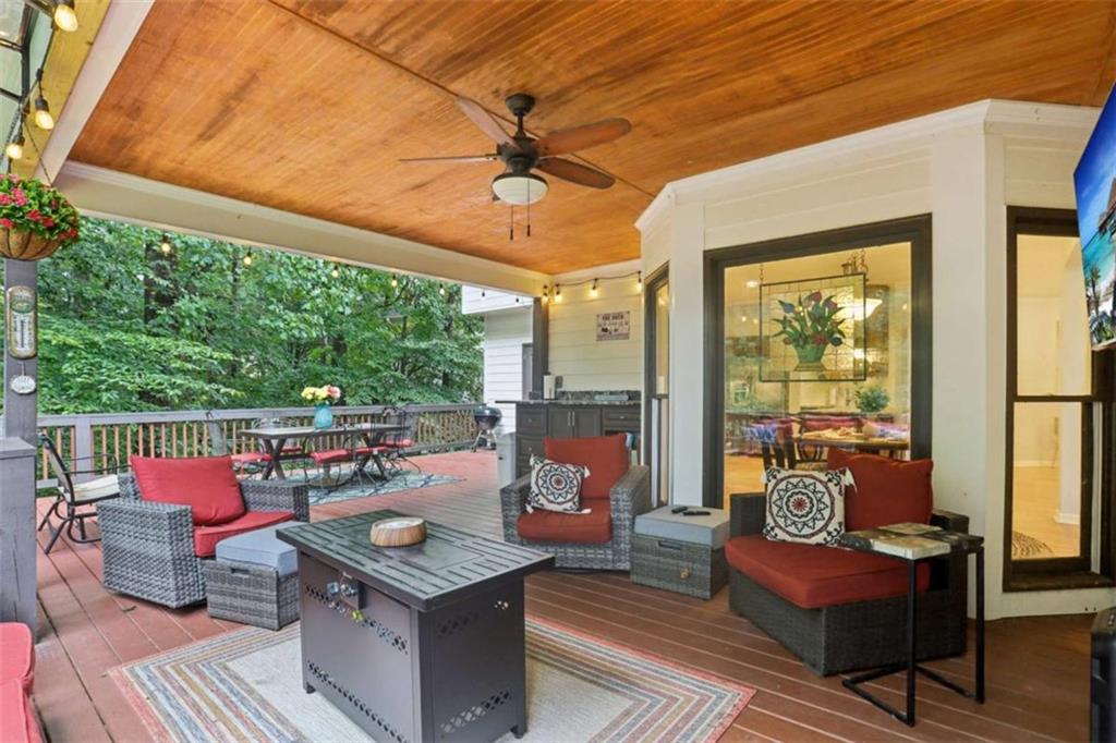 Cumming, Georgia, 30040, United States, 5 Bedrooms Bedrooms, ,4 BathroomsBathrooms,Residential,For Sale,2001245