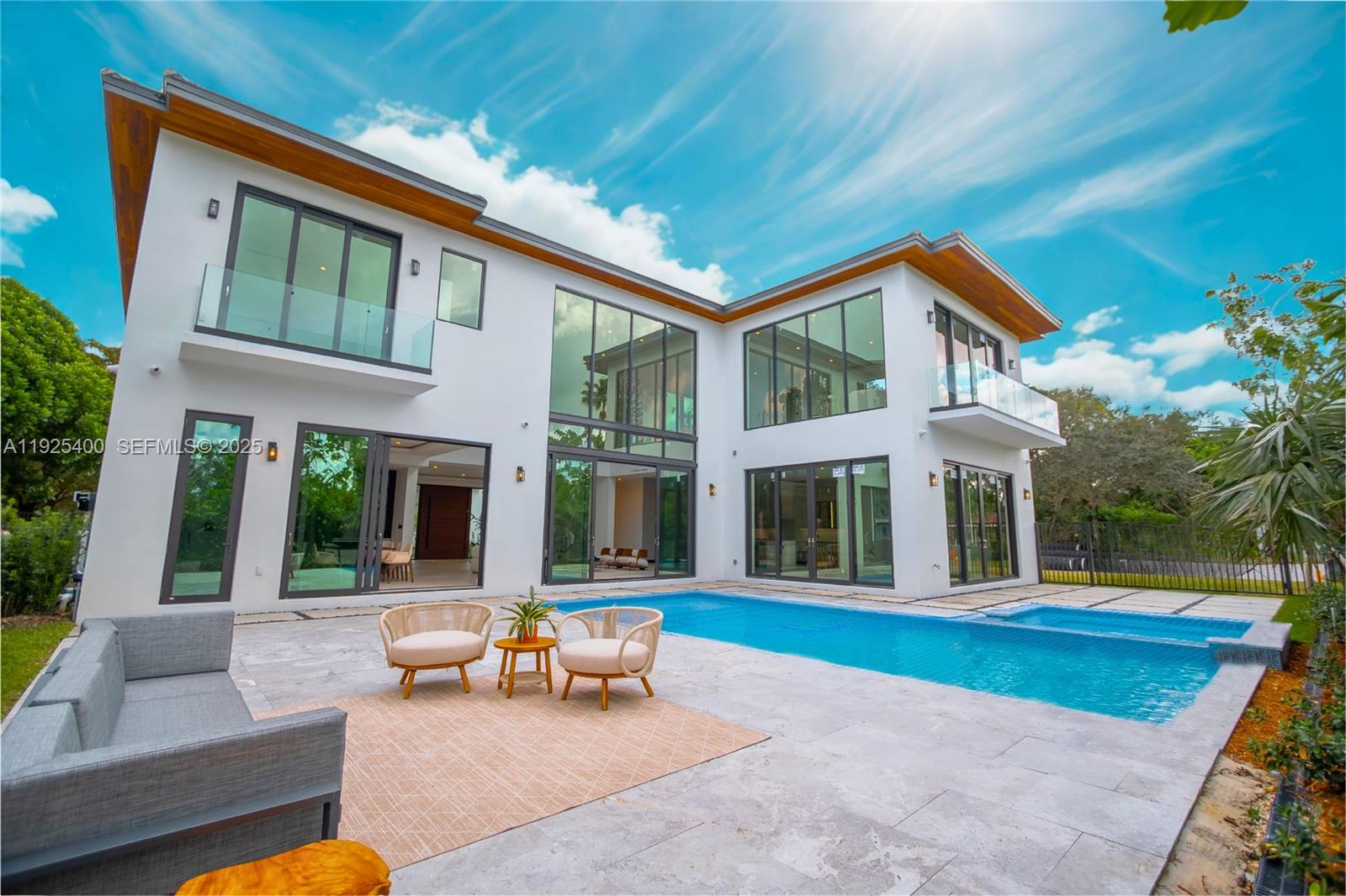 Pinecrest, Florida, 33156, United States, 6 Bedrooms Bedrooms, ,8 BathroomsBathrooms,Residential,For Sale,2003369