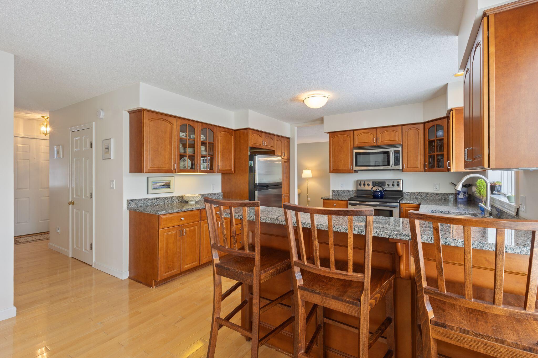 Portland, Maine, 04103, United States, 3 Bedrooms Bedrooms, ,3 BathroomsBathrooms,Residential,For Sale,2002242