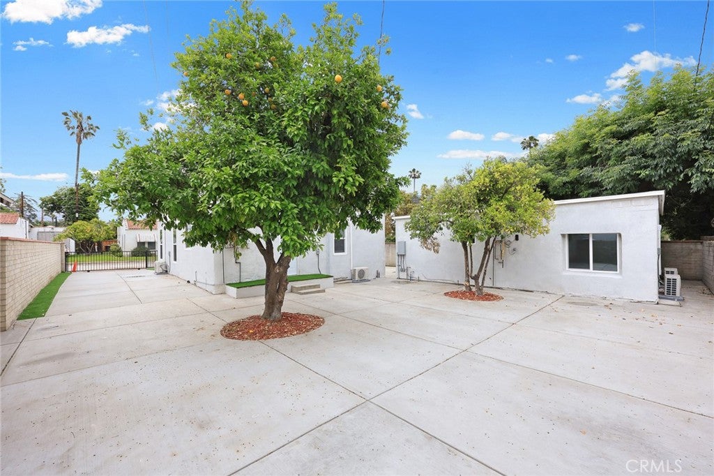 Altadena, California, 91001, United States, 4 Bedrooms Bedrooms, ,2 BathroomsBathrooms,Residential,For Sale,1827068