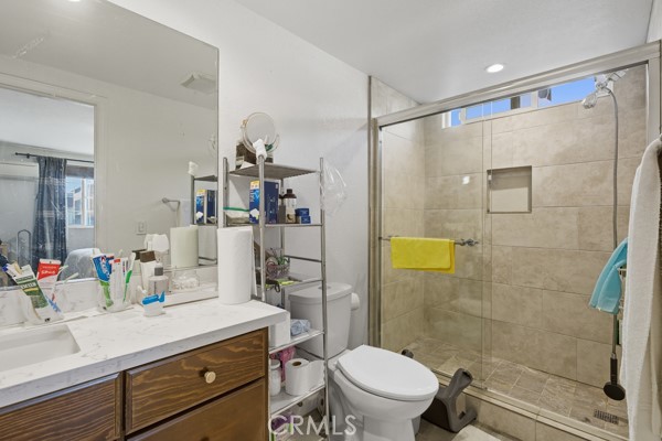 Los Angeles, California, 90007, United States, ,Residential,For Sale,1979560