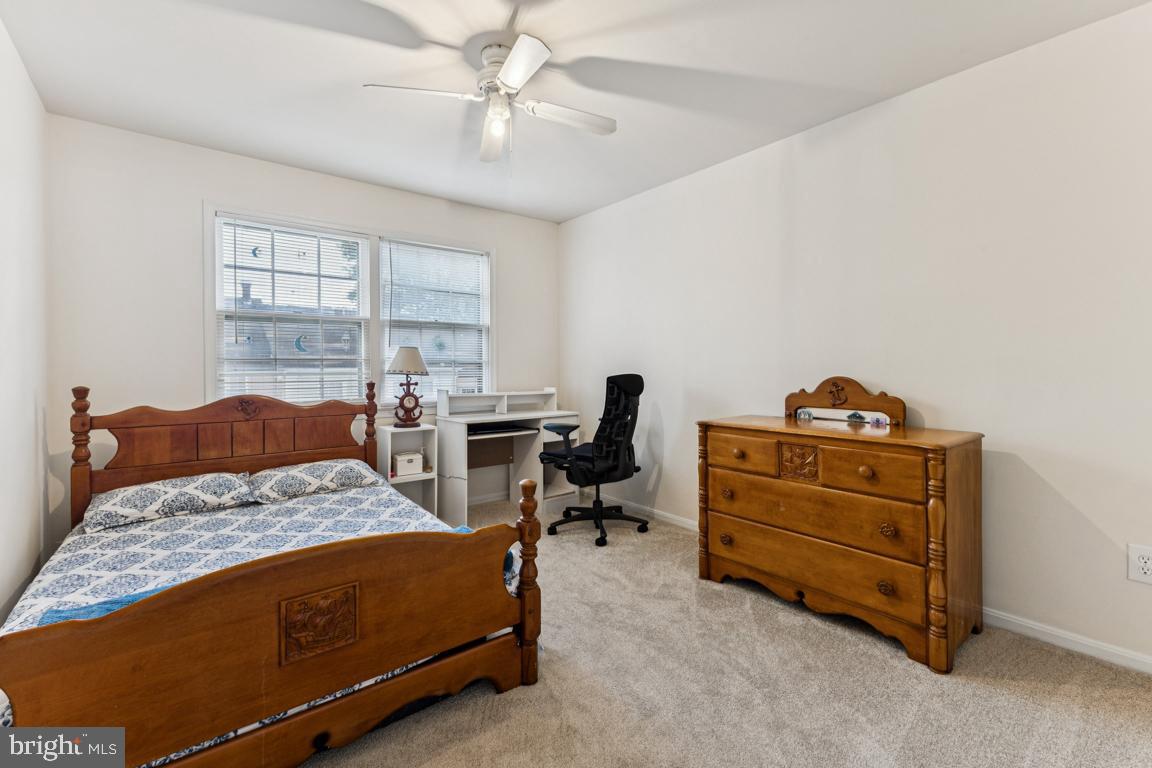 Fairfax, Virginia, 22032, United States, 3 Bedrooms Bedrooms, ,4 BathroomsBathrooms,Residential,For Sale,1980296