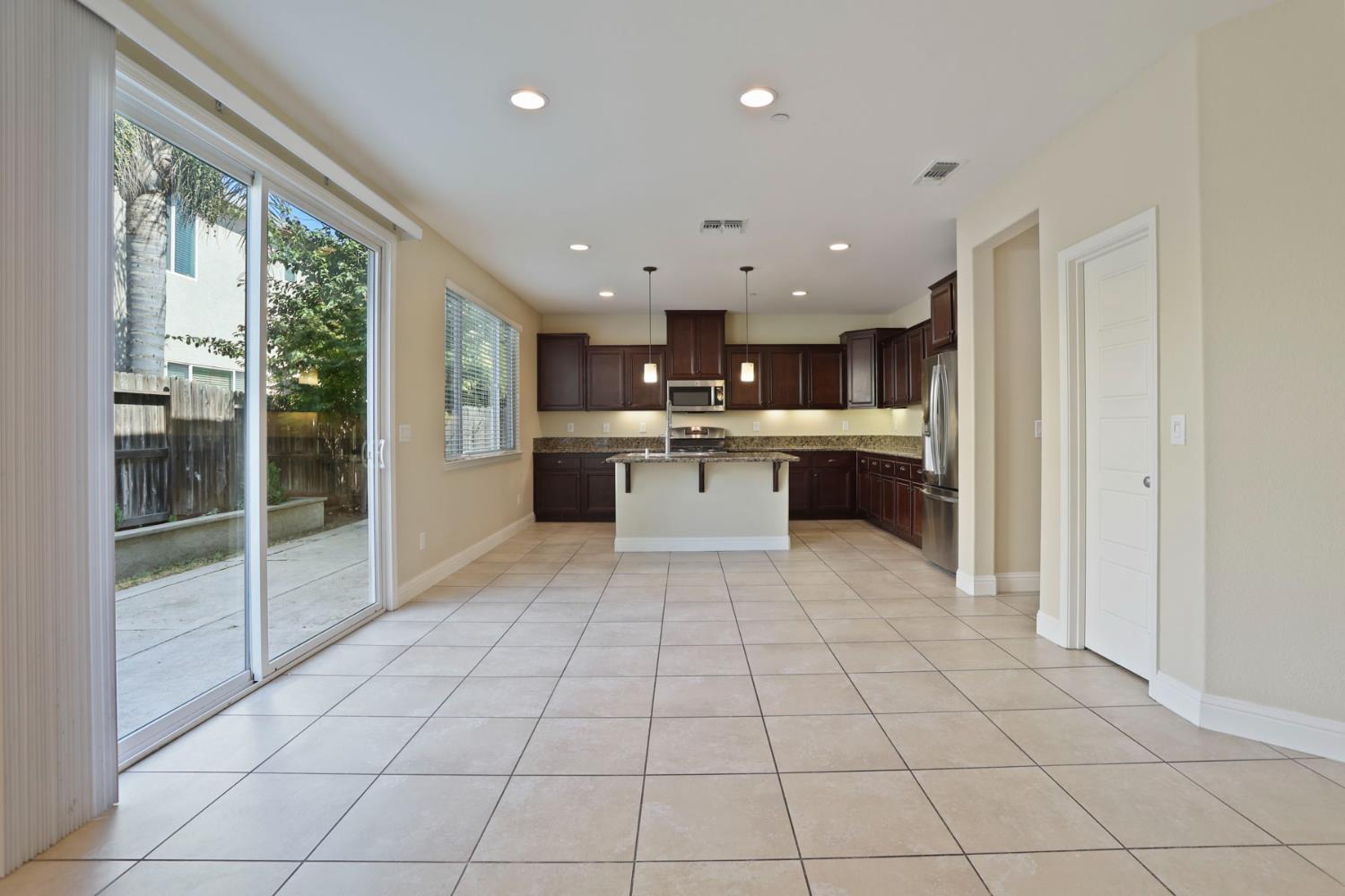 Stockton, California, 95209, United States, 5 Bedrooms Bedrooms, ,3 BathroomsBathrooms,Residential,For Sale,1931526