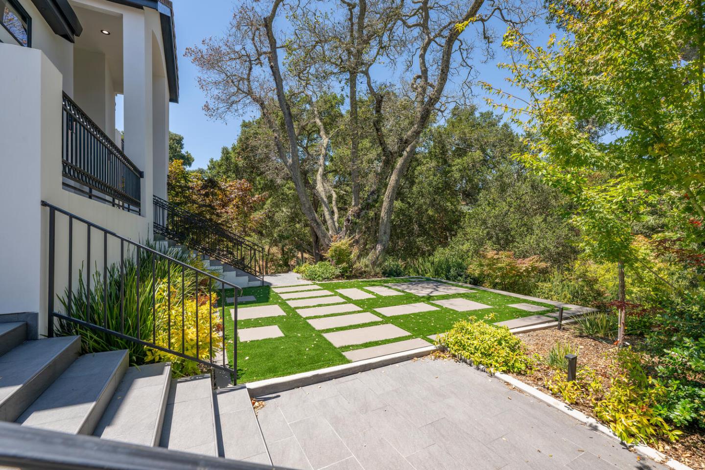 Woodside, California, 94062, United States, 4 Bedrooms Bedrooms, ,5 BathroomsBathrooms,Residential,For Sale,1911860