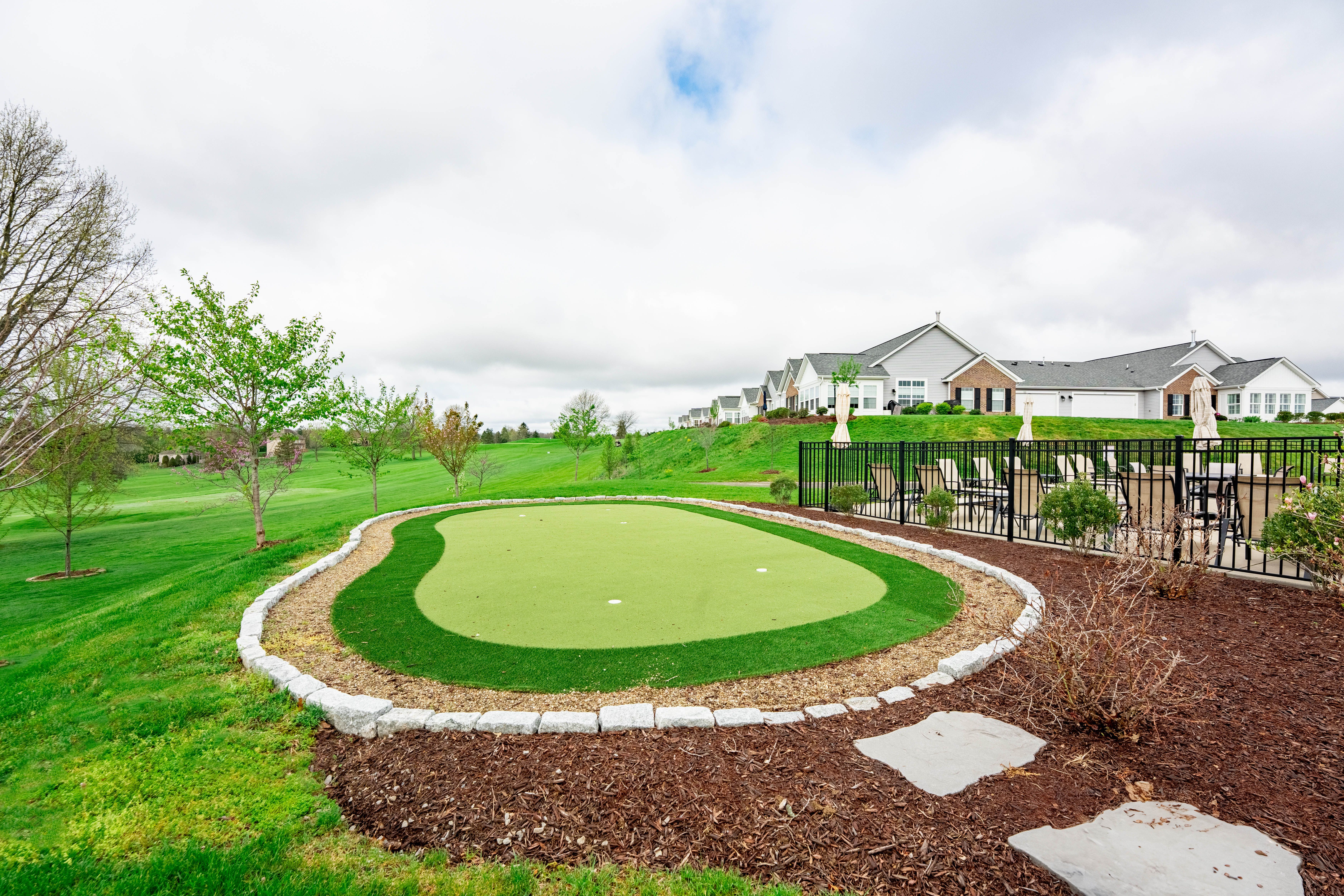  2003 South Links Avenue - 物件實景