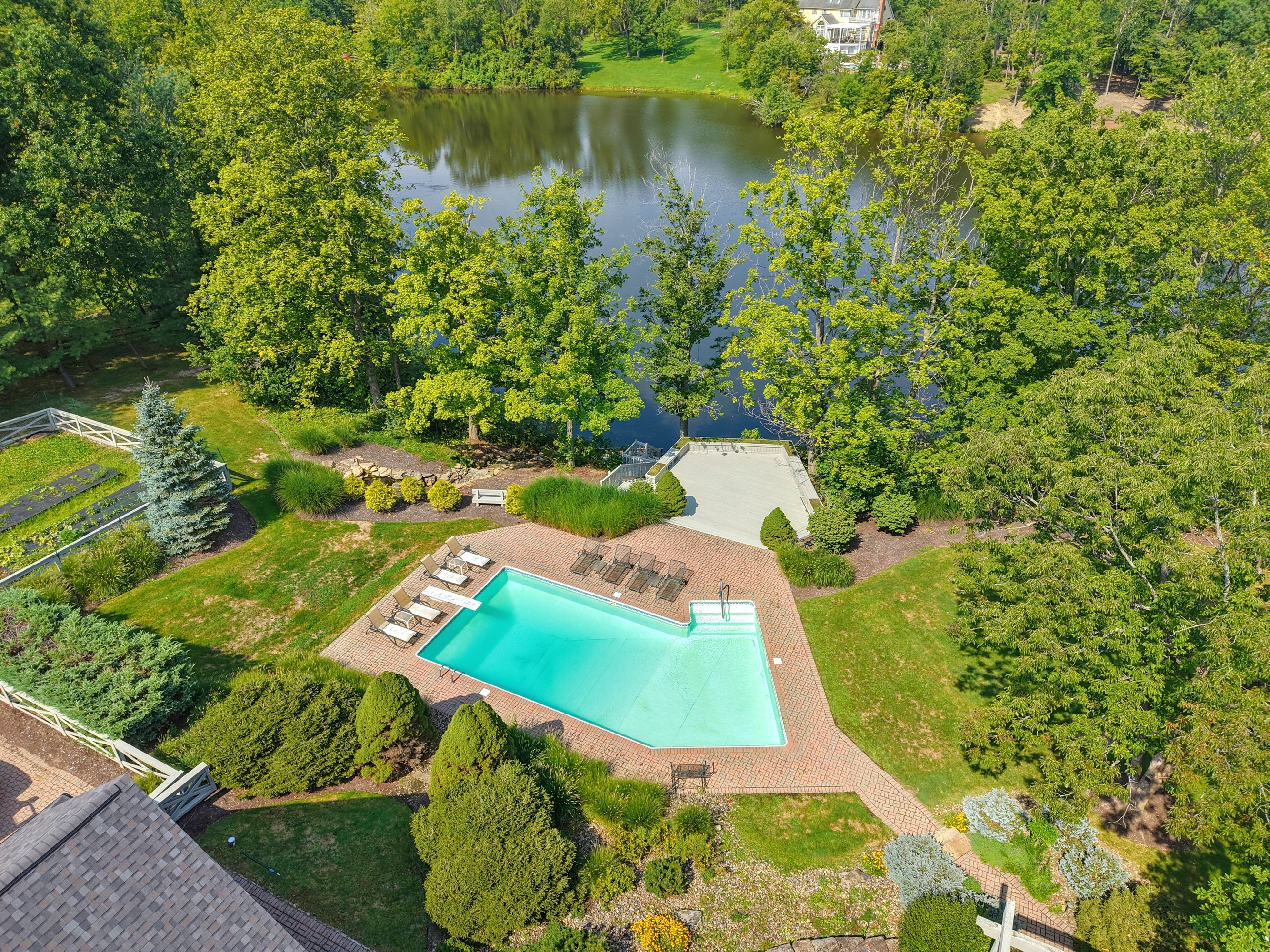  5600 Liberty Road, Chagrin Falls, OH - 物件實景
