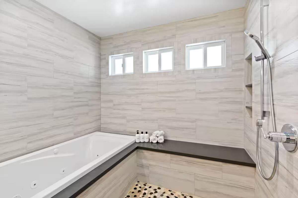 Pacifica, California, 94044, United States, 4 Bedrooms Bedrooms, ,4 BathroomsBathrooms,Residential,For Sale,1988181